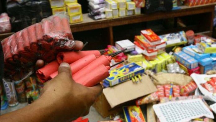 Las sanciones económicas por el uso y comercialización de pirotecnia sobrepasan los millones de pesos en varias provincias, la reincidencia puede derivar en clausura definitiva de los locales involucrados según la normativa vigente