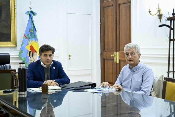 Kicillof junto a Gustavo Barrera (foto: archivo)