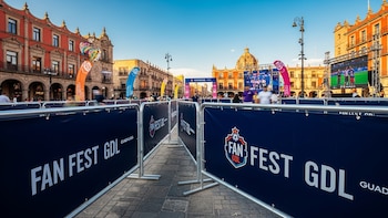 Guadalajara ordena mover vallas del Fan Fest ante protestas de comerciantes