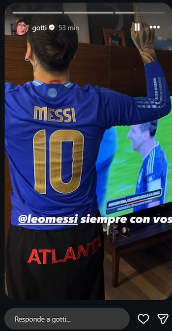 Tiago PZK respaldó a Lionel Messi desde su casa