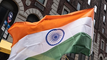 El debut bursátil de la Bolsa de Valores de India recibe una demanda 5,7 veces superior