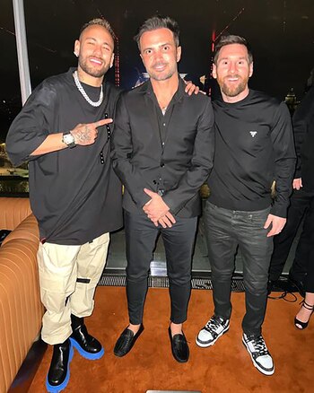 Neymar festejó su cumpleaños 31.