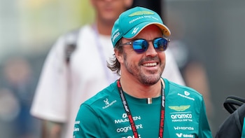 Fernando Alonso: "Con Hamilton en la cuneta hubo estrés, pararon para que volviese a salir"