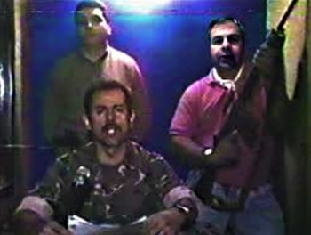 Los insurrectos dando el mensaje