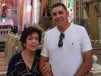 El capitán de Navío Luis