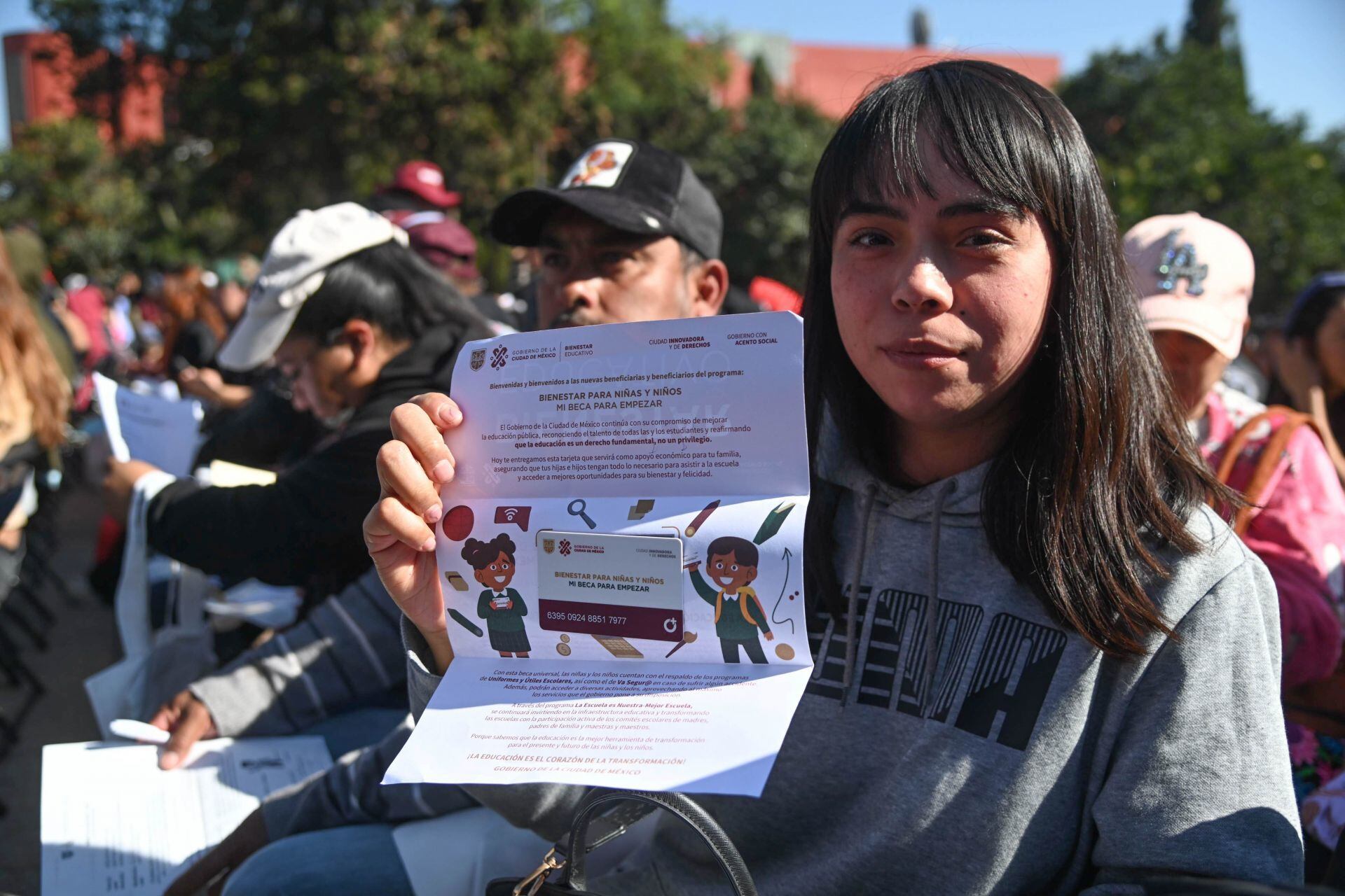 La suspensión de las becas del Bienestar se debe a que los programas están diseñados para cubrir solo los cinco bimestres del ciclo escolar, que abarca de septiembre a junio. (Credito: CUARTOSCURO)