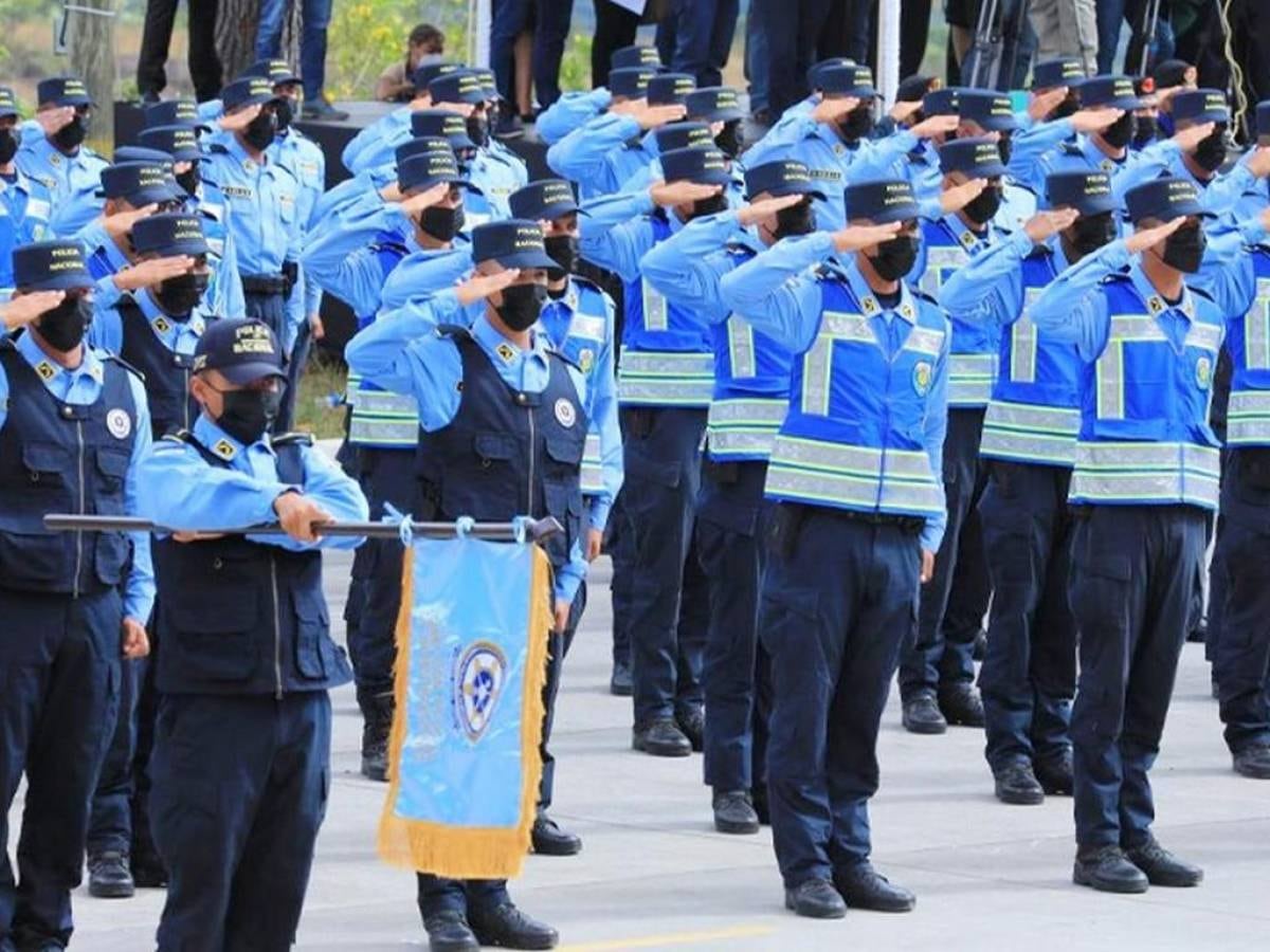 Entre las faltas más recurrentes figuran las actuaciones arbitrarias, la negligencia y el incumplimiento de órdenes superiores. Otras 343 investigaciones derivaron en recomendaciones de suspensión o deducción salarial. (Foto: Archivo/cortesía)