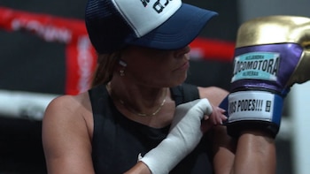 Los guantes que usa Coki