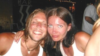 Se conocieron durante unas vacaciones,