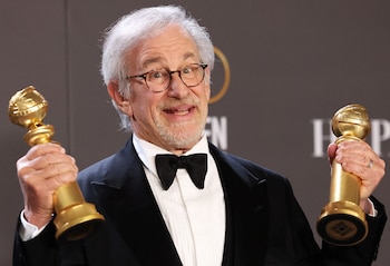 Steven Spielberg posa con sus