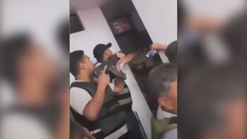 Miembros de la PNP lograron rescatar a una familia, sana y salva, tras 30 horas de cautiverio.