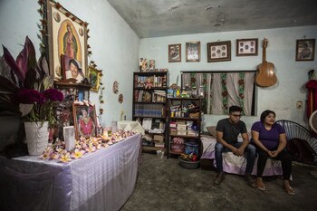 Jesús y Araceli, hijos de