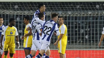 1-2. La Real Sociedad sella