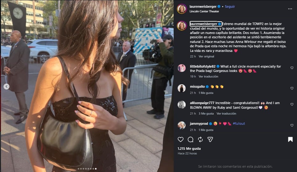 Lauren Weisberger presumió en redes sociales la bolsa Prada que Anna Wintour le regaló hace unos años. (Instagram)