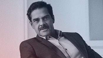 ¿Boda secreta? Javier Alatorre se