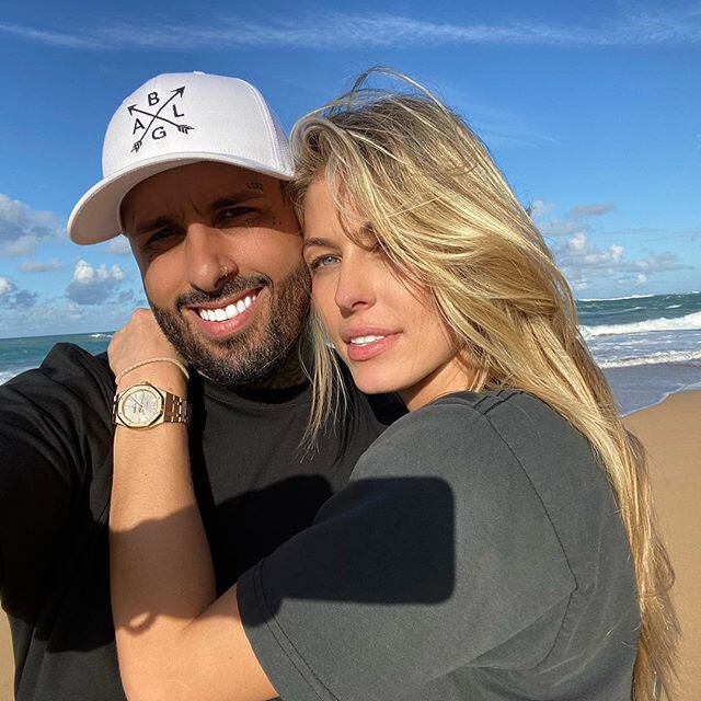 La propuesta de casamiento de Nicky Jam junto con Cydney Moreau fue en San Valentín en 2020 (Instagram Nicky Jam)