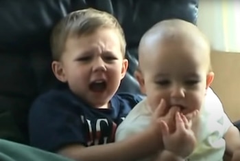 Este clip clásico de estos