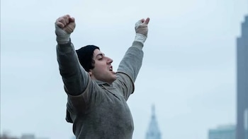 Un guión nacido en la pobreza, un perro vendido y la película más taquillera: la historia detrás de “Rocky”, ovacionada en el Festival de Toronto
