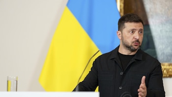 Zelenski apunta a temas territoriales