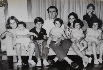 Carlos Alberto Sacheri con su