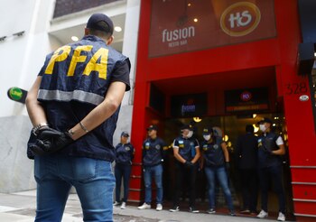 Procedimiento policial al comienzo de