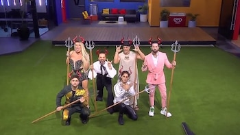 Un año atrás, Apio Quijano dejaba el Team Infierno y era eliminado de La Casa de los Famosos México
(Captura de pantalla / Vix)