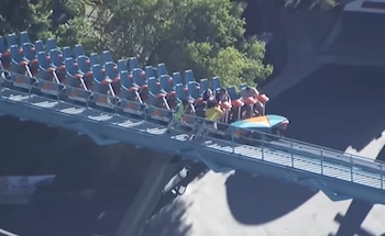 Six Flags cerró de forma temporal nueve atracciones similares en América del Norte tras la tragedia de esta semana (NBC News)