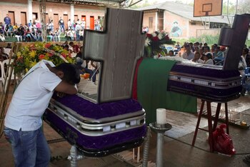 Foto de archivo. Miembros de