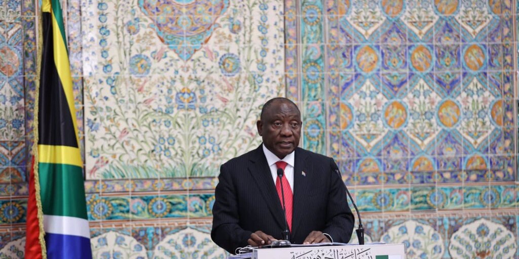 El presidente de Sudáfrica nombra a su asesor de seguridad enviado especial para mediar en Mozambique - Infobae