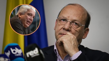 El Gobierno Petro radicó denuncia penal contra Carlos Alonso Lucio, integrante del equipo de empalme de Abelardo de la Espriella
