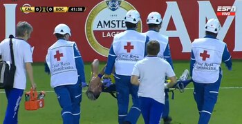 Carlos Zambrano salió lesionado en