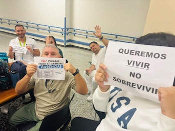 Lenín Hernández, secretario general de SINAE Afines, advirtió que las organizaciones sindicales no descartan convocar una nueva huelga si persisten los atrasos salariales. Crédito: SINAE Afines