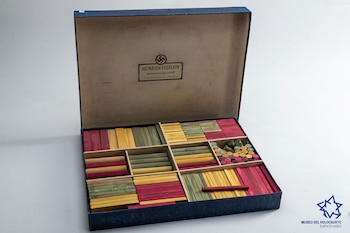 Un juego de niños encontrado