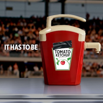 La campaña de marketing de Heinz tras la decisión de la FIFA de encintar sus envases en el Mundial 2026