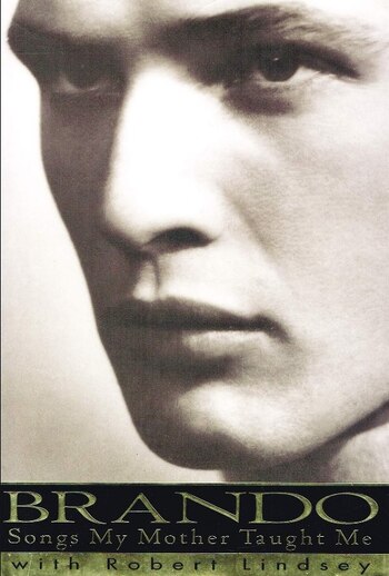 Brando accedió a contar su