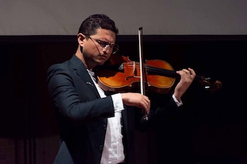 El Crédito Condonable para Artistas financia estudios presenciales, semipresenciales y virtuales fuera de Colombia si el beneficiario cumple los requisitos de grado y retribución social - crédito Icetex
