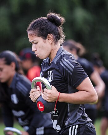 Selección peruana femenina se alista