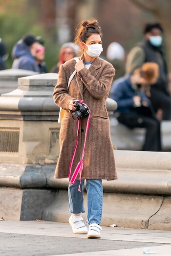 Celebrities-en-un-clic-06012021-Katie-Holmes