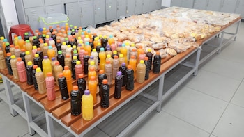 Intervienen venta de sándwiches y almuerzos en Miraflores por riesgo a la salud pública