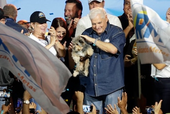 Imagen KS3AJ446FNBRLCR4VFEQPEMY3I