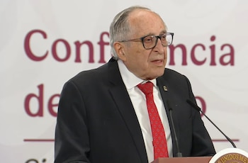 David Kershenobich señaló que las autoridades mantienen abiertas las investigaciones para determinar el origen del problema. (Crédito: Gobierno de México)