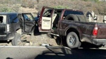 Un hermano y un sobrino