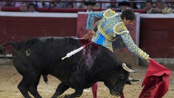 Castella triunfa en la despedida
