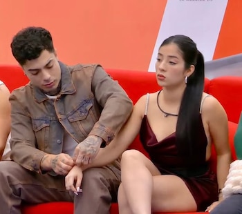 Naim Darechi - Katy Cardona