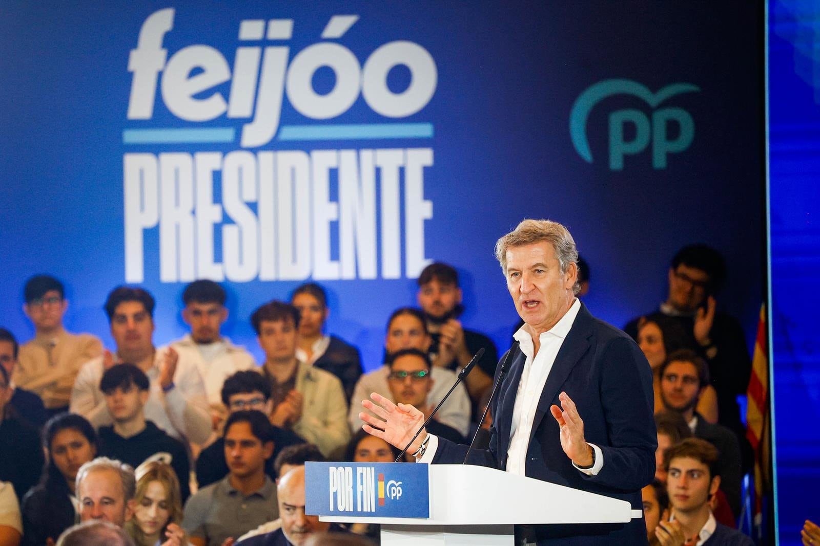 18/10/2026 El presidente del Partido Popular, Alberto Núñez Feijóo, durante un acto de precampaña del PP, en el Palau de Congressos de Catalunya, a 18 de octubre de 2026, en Barcelona, Catalunya (España). Feijóo intensifica su presencia en Cataluña con este gran acto en Barcelona y el anuncio del fichaje de Xavier García Albiol como cabeza de lista de las elecciones generales del 29 de noviembre.POLITICA Kike Rincón - Europa Press