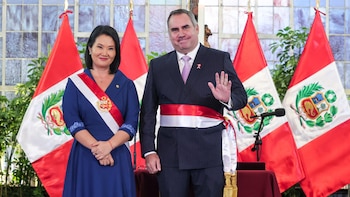 Keiko Fujimori nombra a Rafael Belaúnde Llosa, nieto del expresidente Belaúnde Terry, como su ministro de Defensa. (Foto: Presidencia de la República)