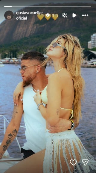 El volante del Deportivo Cali compartió una foto acompañado de Valentina González - crédito @gustavocuellaroficial/Instagram
