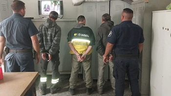 Los tres sospechosos detenidos y