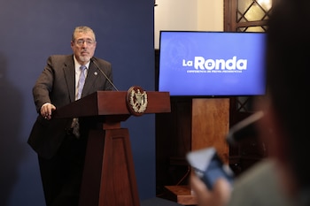El Gobierno de Guatemala puso a disposición de la justicia a 107 efectivos militares tras admitir disparos en Huité, Zacapa.