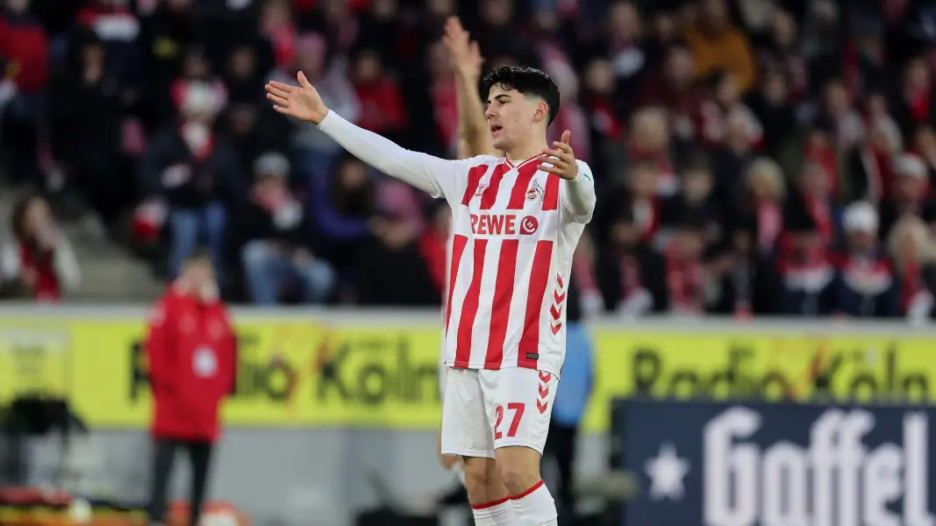 Felipe Chávez no tuvo el impacto esperado en el FC Köln. - Crédito: BUCCO